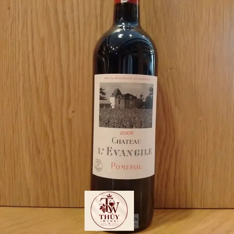 vang phap chateau levangile pomerol grand cru classes giá bao nhiêu