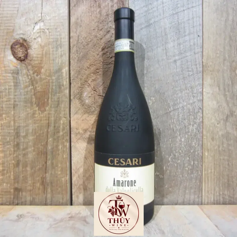 Địa chỉ bán vang y cesari amarone della valpolicella classico giá rẻ tại Sài Gòn