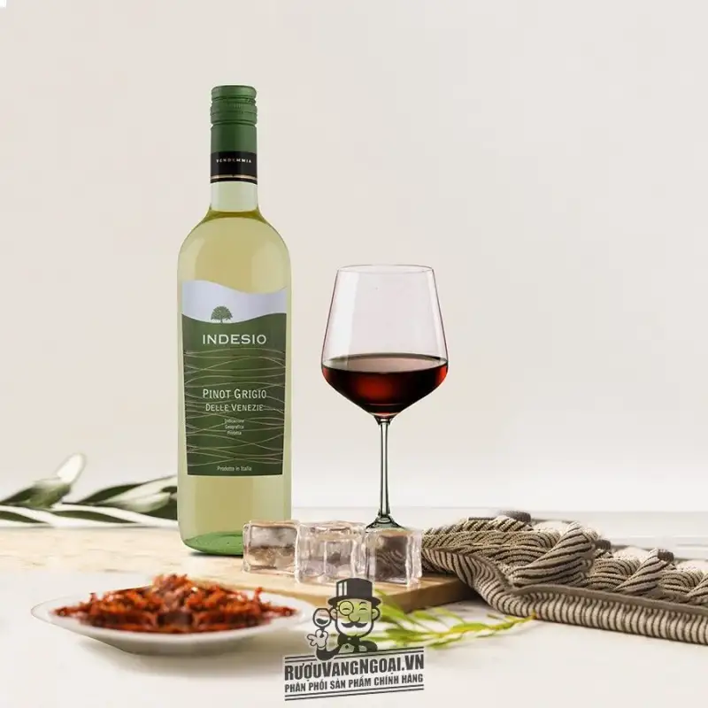 vang-y-indesio-pinot-grigio